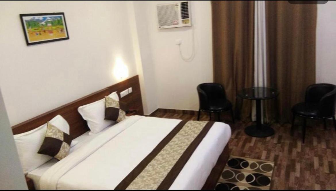 Aster Inn - Near Taj Mahal Agra  Eksteriør bilde